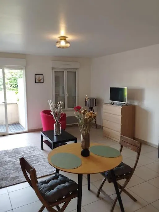 Studio Cosy Parking Proche Orly Chilly-Mazarin 0*,  France